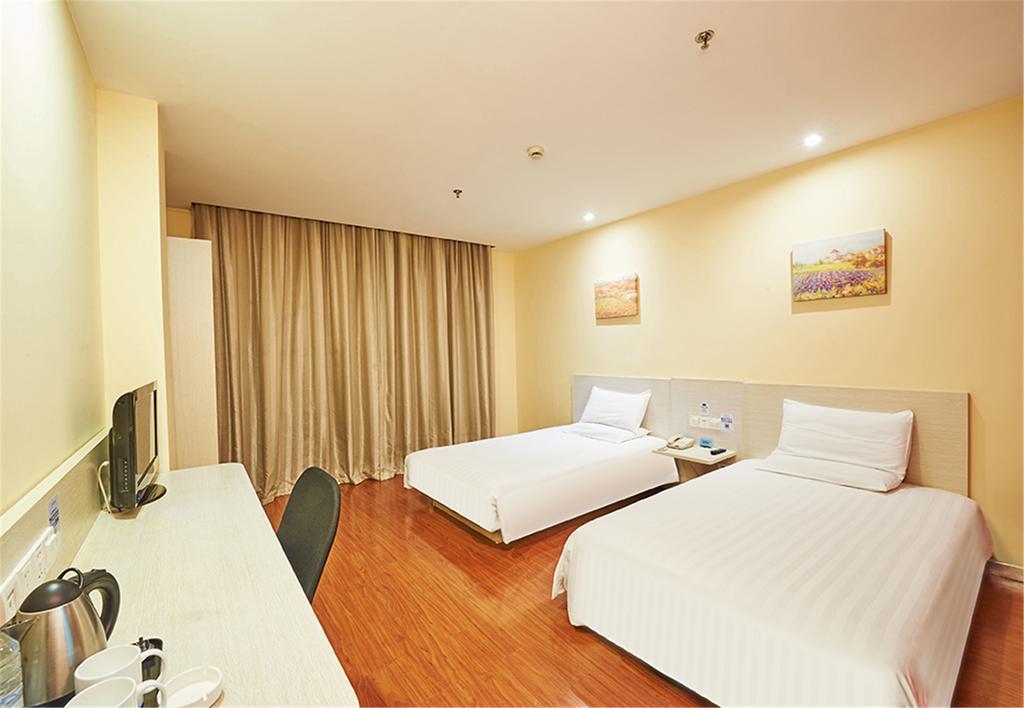 Hanting Hotel Shanghai Jing'An Temple Exterior foto